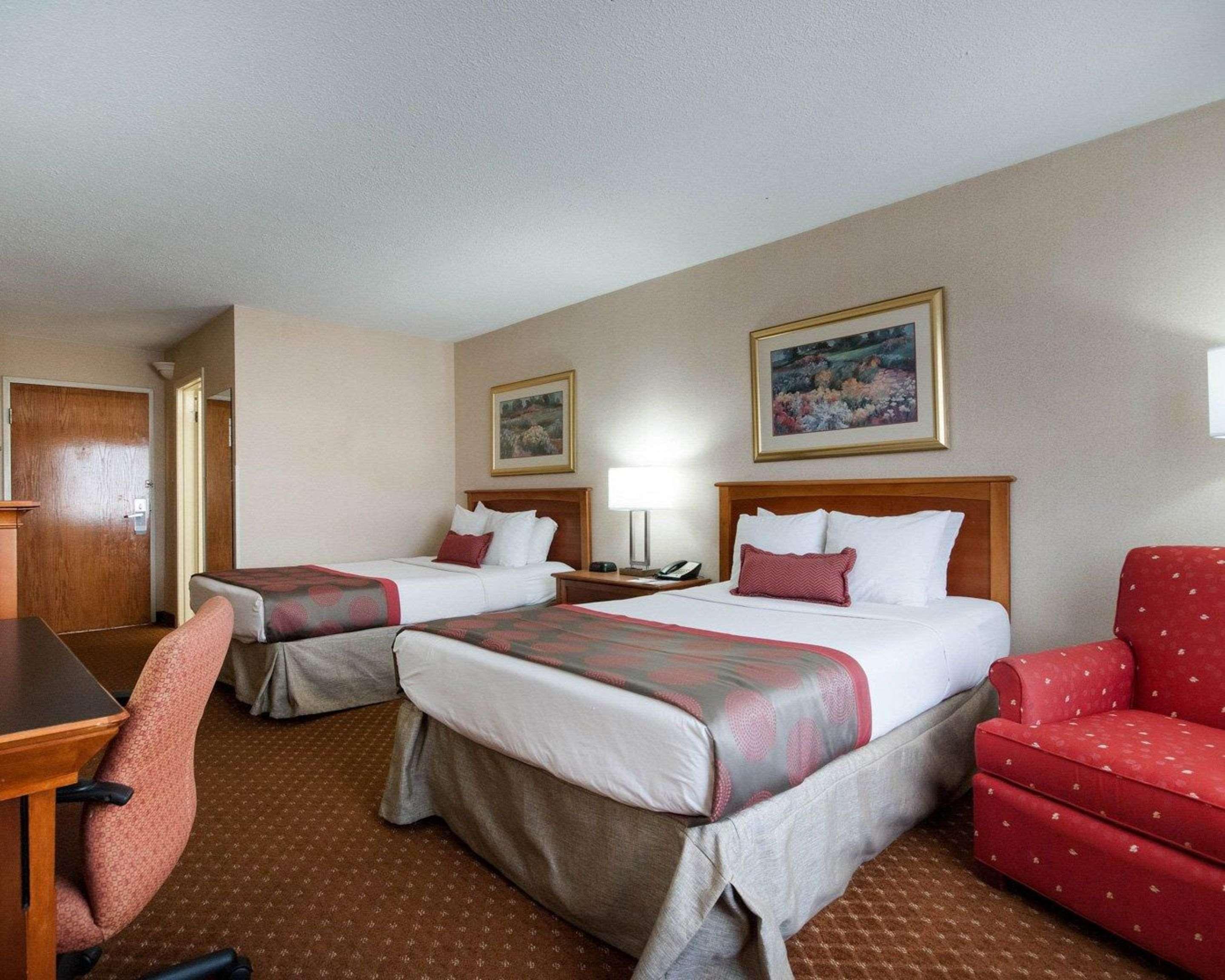 Rodeway Inn Indianapolis I-70 Exterior foto