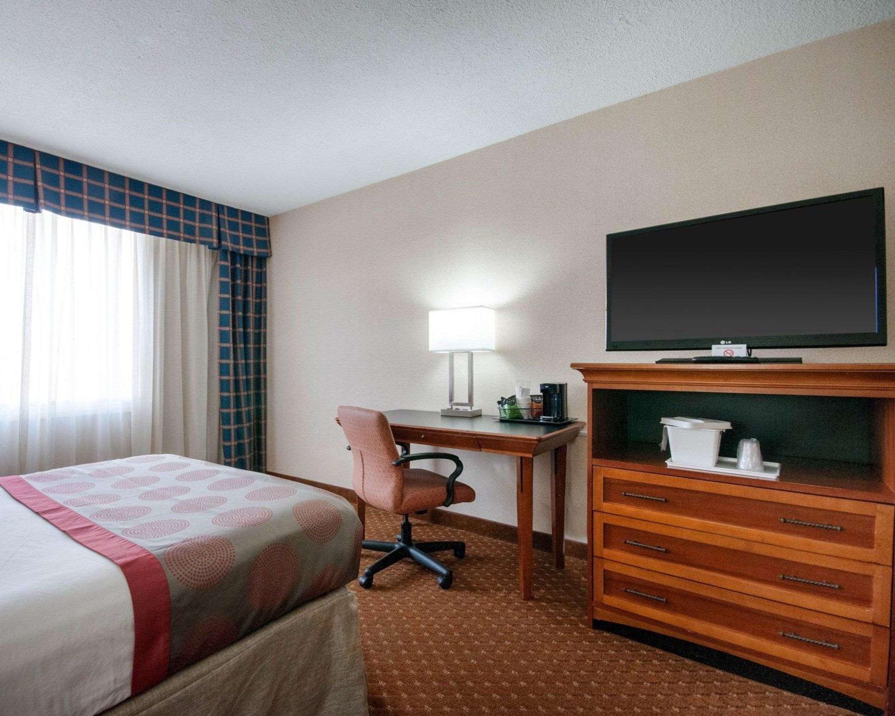 Rodeway Inn Indianapolis I-70 Exterior foto