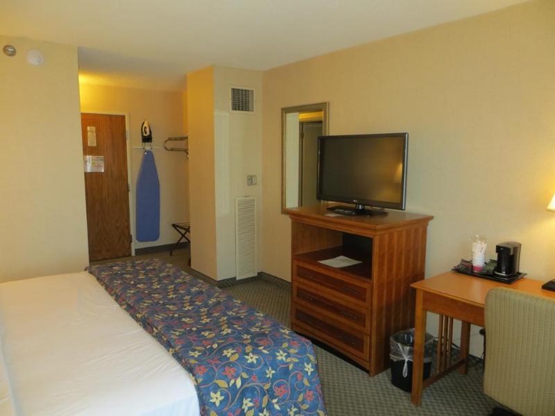 Rodeway Inn Indianapolis I-70 Exterior foto